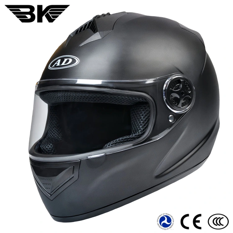 Kaski motocyklowe pełne z tylnymi światłami LED